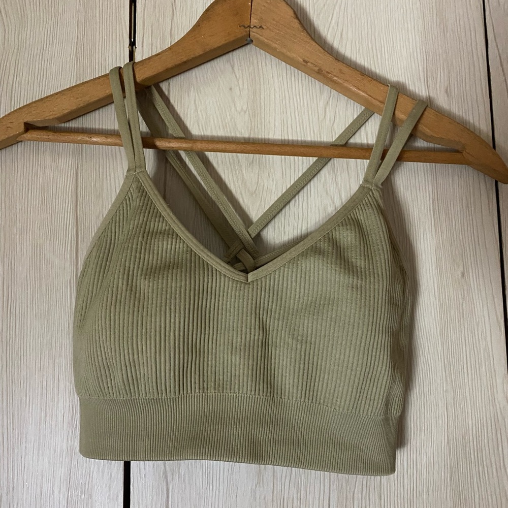 Aerie top - Picture 3 of 6